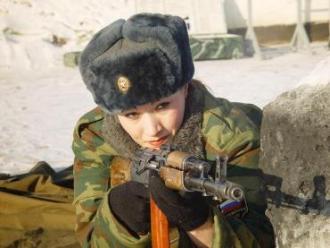 Женщин в Российской армии становится больше