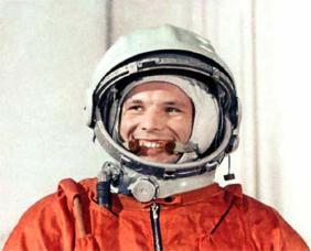 праразднование Дня космонавтики  12 апреля 1961 года.