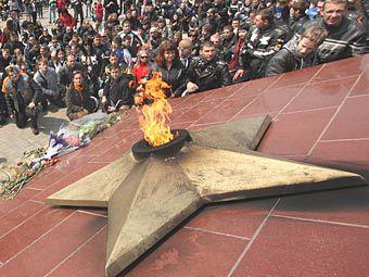 Во Владивостоке из-за долгов погас Вечный огонь